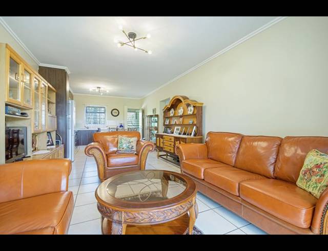 3 BEDROOM APARTMENT FOR SALE IN BROADACRES